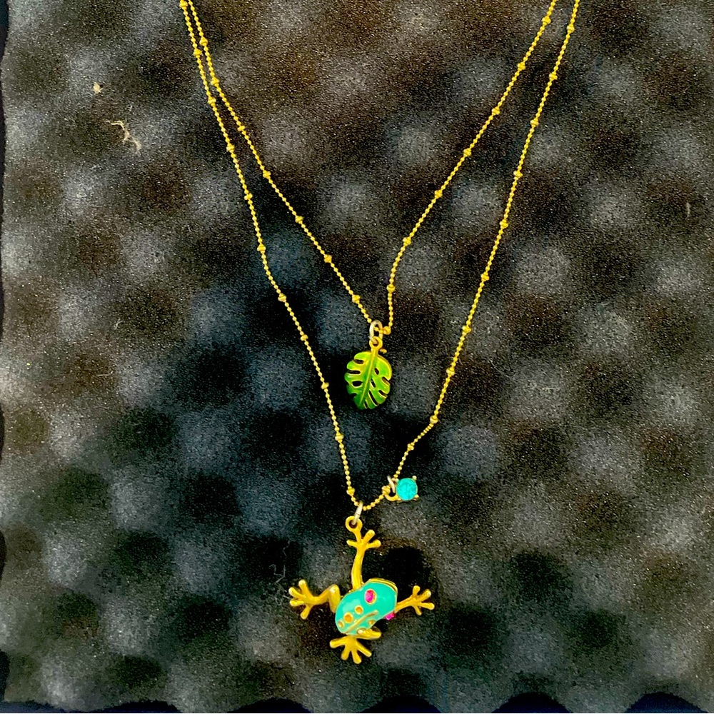 Frog and monstera leaf double chain necklace